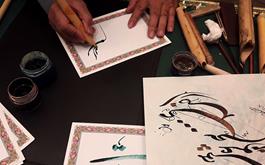 بمناسبت روز قلم ،کارگاه مهارت های خوشنویسی باقلم  در موزه ملی قرآن کریم برگزار شد