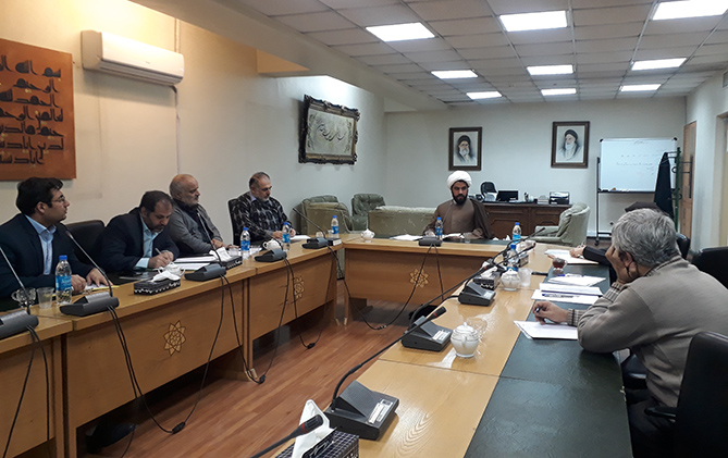 جلسه کارگروه مشورتی مسئولین با مدیر موزه ملی قرآن کریم  امروز با حضور 7 نفر از مسئولین واحدهای تابعه  برگزار شد.
