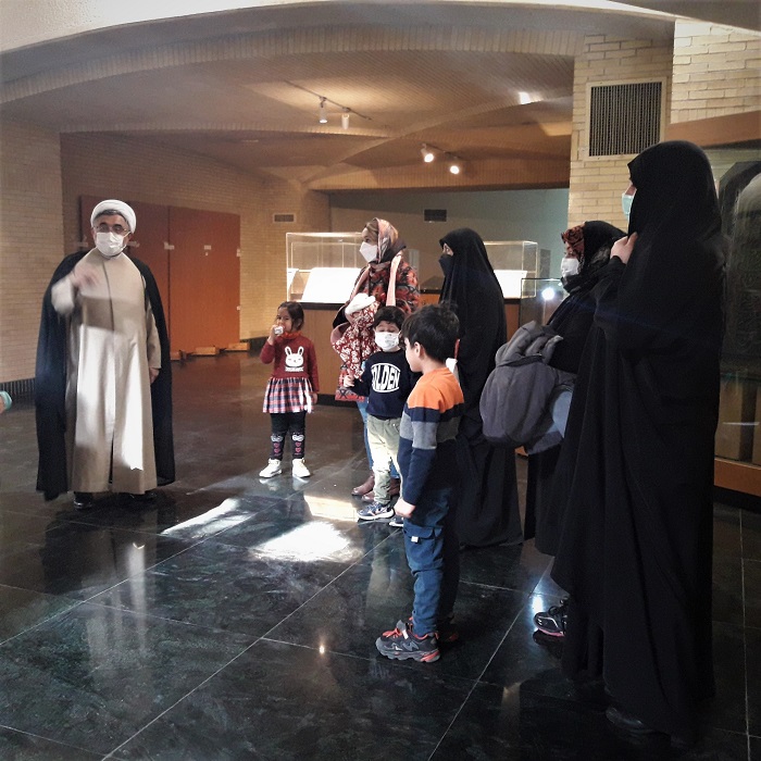 بازدید خانه فرهنگ ابوسعید منطقه 11  از موزه ملی قرآن کریم در دهه فجر